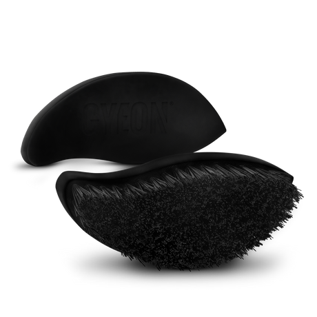 Tyre brushes