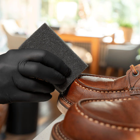 Leather shoe care & cleaning — COLOURLOCK